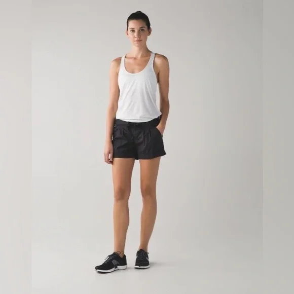 Lululemon Spring Break Away Short
Black (First Release) - Picture 1 of 6